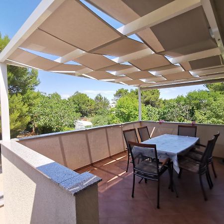 Apartment Dundo In Quiet Green Area Μεντουλίν Εξωτερικό φωτογραφία