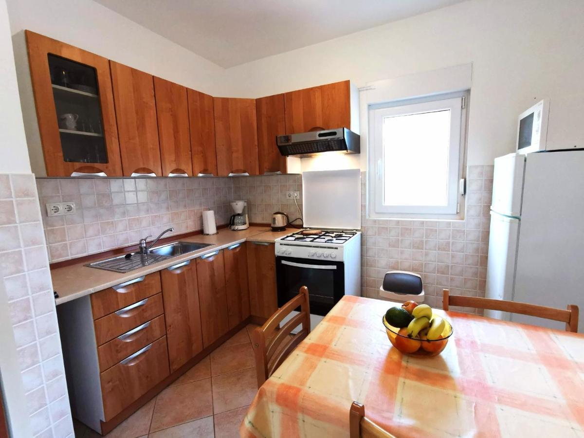 Apartment Dundo In Quiet Green Area Μεντουλίν Εξωτερικό φωτογραφία