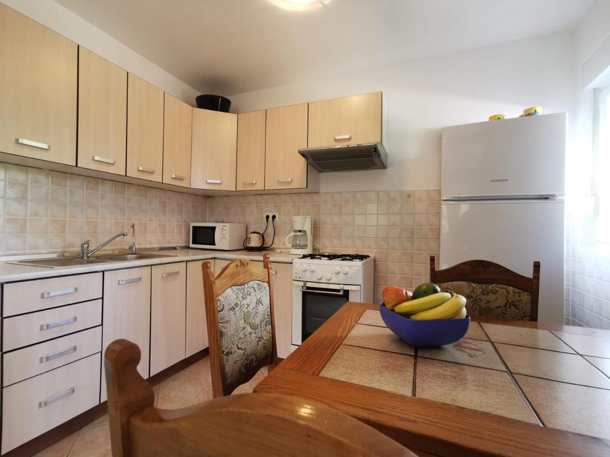 Apartment Dundo In Quiet Green Area Μεντουλίν Εξωτερικό φωτογραφία