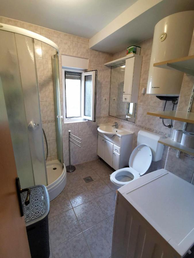 Apartment Dundo In Quiet Green Area Μεντουλίν Εξωτερικό φωτογραφία