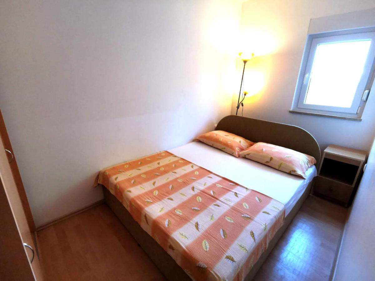Apartment Dundo In Quiet Green Area Μεντουλίν Εξωτερικό φωτογραφία
